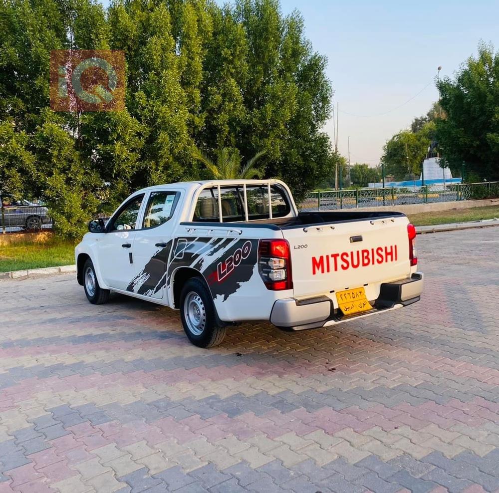 Mitsubishi L200